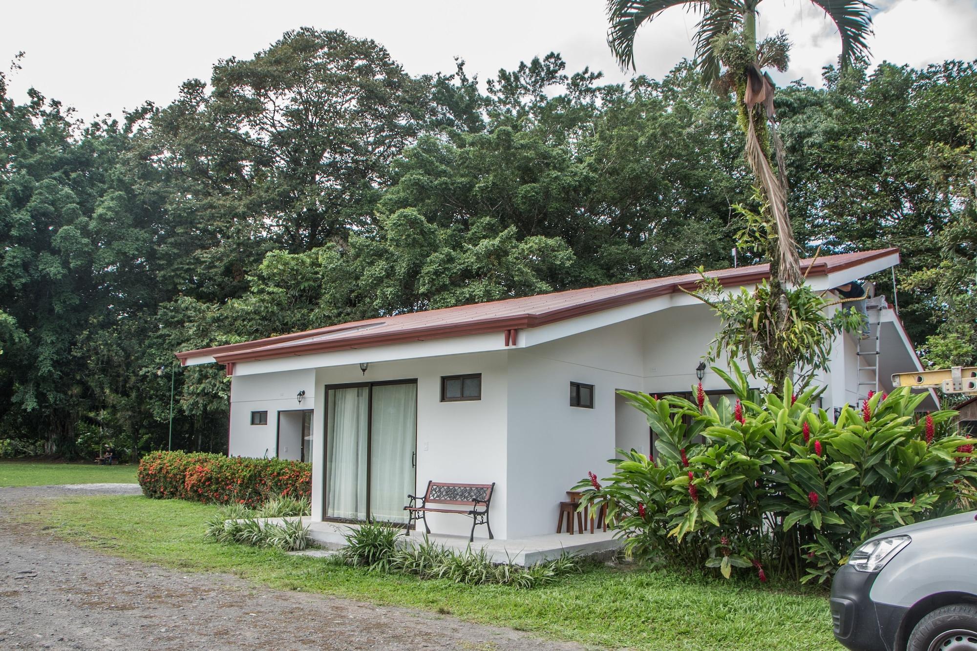Hotel Eco Arenal La Fortuna Екстер'єр фото